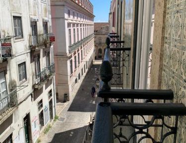 Deluxe Two-Bedroom Apartment with Terrace