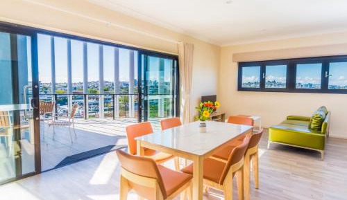 Penthouse Apartment- Windsor View
