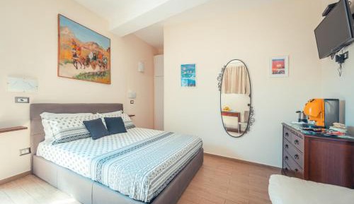 Large Double Room