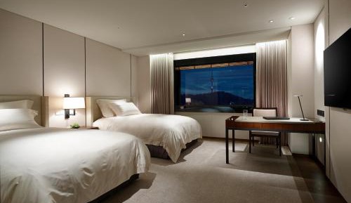 Deluxe Twin Room with Indoor Pool Access Only