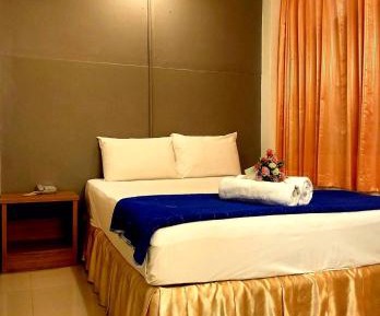 Single Room with Fan