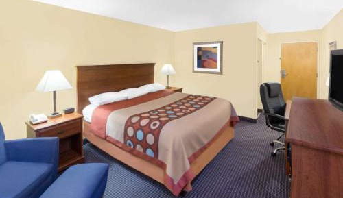 King Room - Disability Access - Smoking
