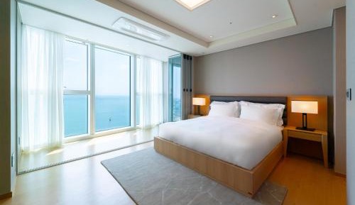 Junior Suite with Ocean View