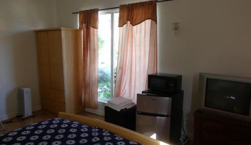 Double Room with Shared Bathroom