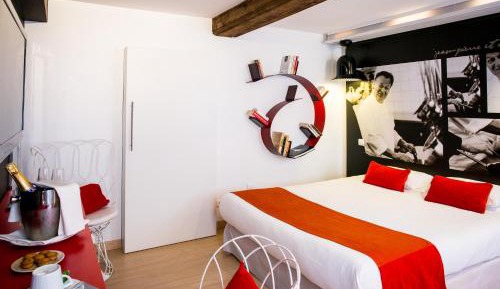 Large Double Room - Résidence des Ducs - La Culinaire