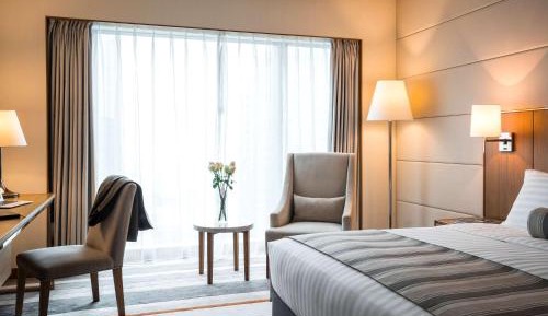 Premium Superior King Room with City View