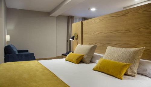 Superior King Room