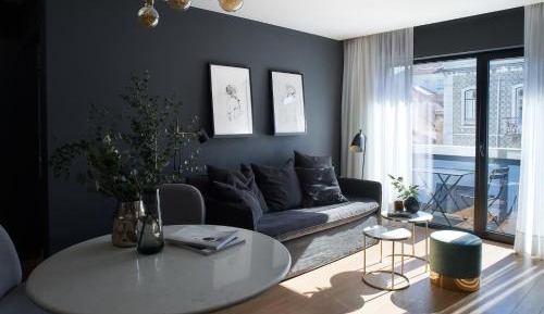 One-Bedroom Apartment with Balcony and City View