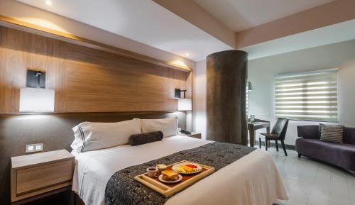 Standard King Room