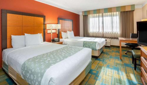 Deluxe Double Room with Two Double Beds