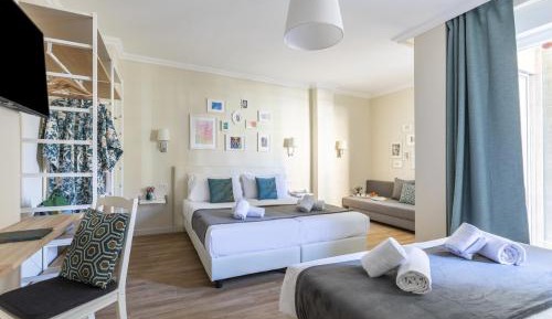 Superior Family Room
