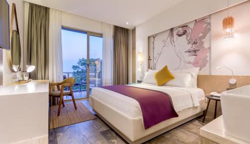 Deluxe Double Room with Sea View
