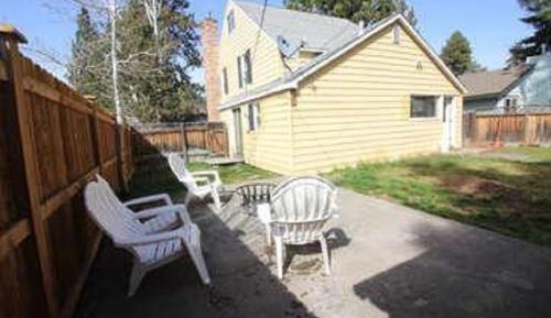 Three-Bedroom Holiday Home 