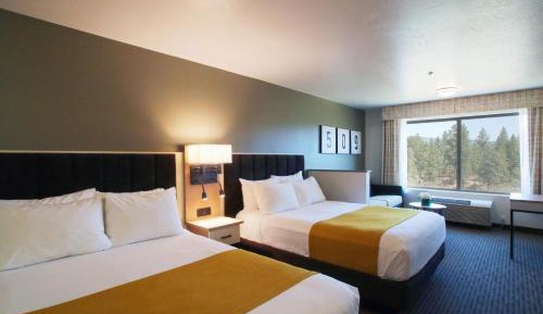 River Side 2 Queen Suite