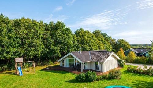 Three-Bedroom Holiday Home 