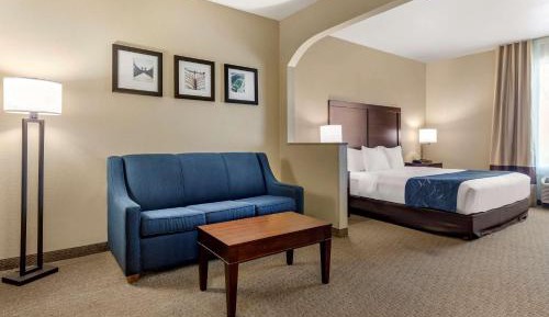 King Suite - Disability Access/Non-Smoking