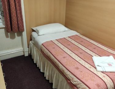 Single Room with Private Bathroom