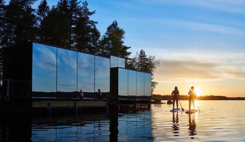 Suite over the lake
