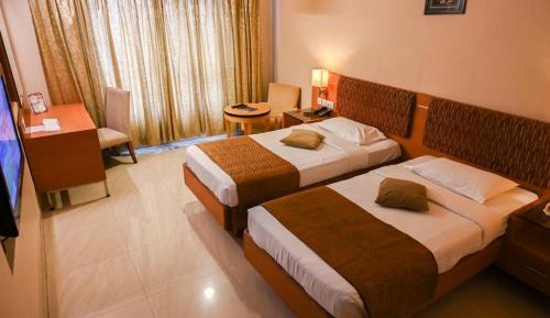 Deluxe Double or Twin Room