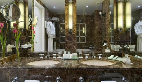Royal Suite