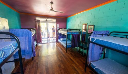 Bed in 8-Bed Mixed Dormitory Room