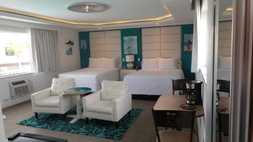 Deluxe Double Room with Kitchenette