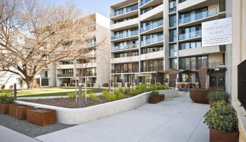 One Bedroom Apartment With Parking