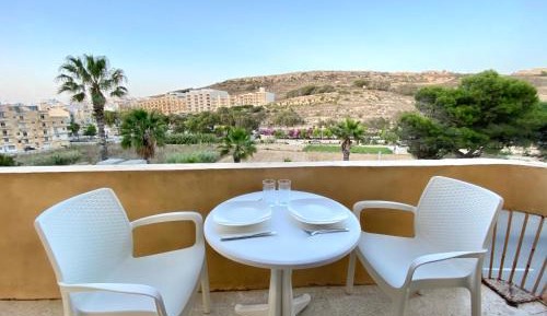 Apartment with Balcony