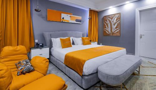 Deluxe King Room