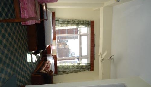 Standard Single Room with Shower