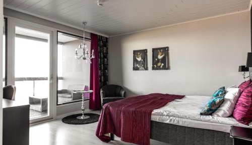 Deluxe Double or Twin Room with Balcony and Sauna