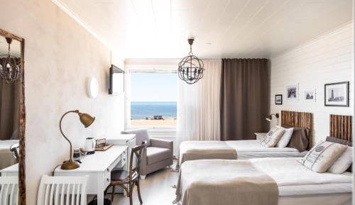 Superior Twin Room with Sea View