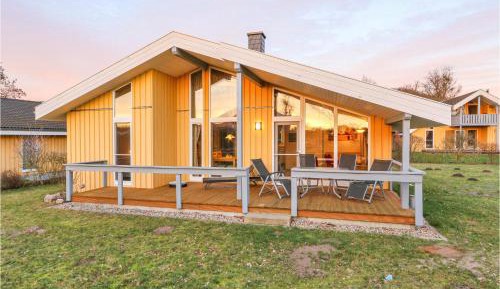 Two-Bedroom Holiday Home