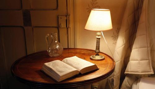 Madame Room