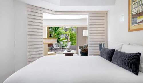 One Bedroom Apartment