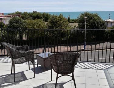 Deluxe Double Room with Balcony and Sea View