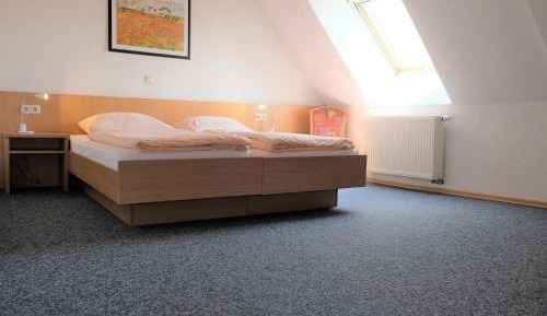 Triple Room with Private Bathroom