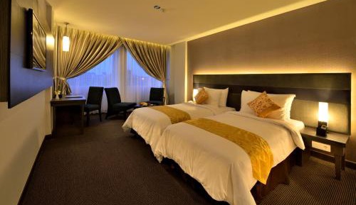 Deluxe Twin Room