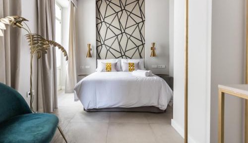Large Double or Twin Room