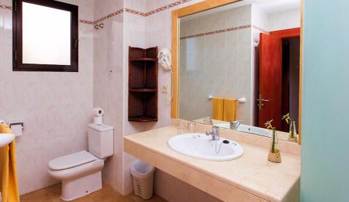Standard Double Room (2 Adults)