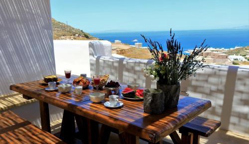 Three Bedroom Holiday Villa 
