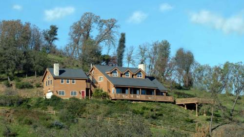 Six-Bedroom House
