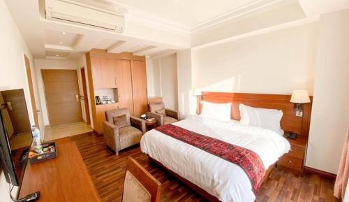 King Room with Garden View