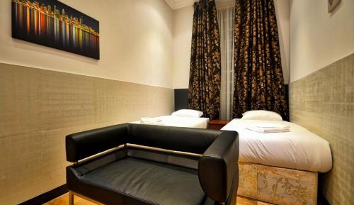 Two-Bedroom Apartment (4 Adults)