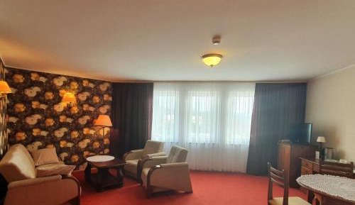 Deluxe Double Room with Shower