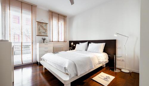 Two-Bedroom Apartment (4 Adults)