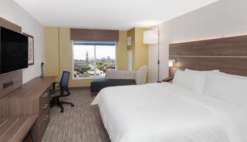 Standard King Room