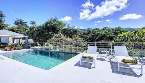 Deluxe Villa