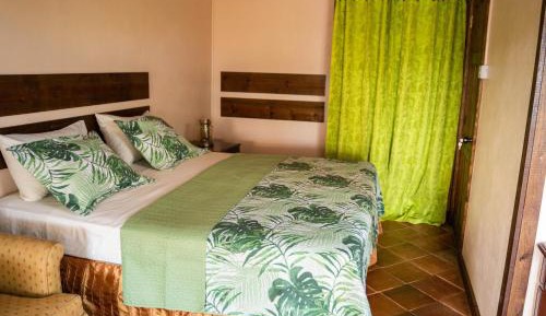 One-Bedroom Villa