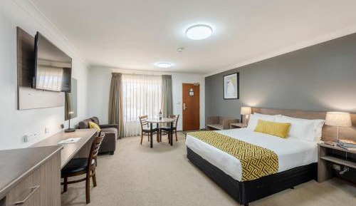 Executive Room